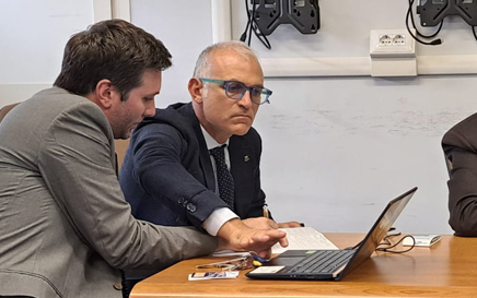 <strong>Carmine Massimo Pezzulo</strong>
<span><br>
AORN Caserta Sant'Anna e San Sebastiano
<strong>TESI</strong><br>
Emergenze Ano rettali, Trattamento Operativo Vs Trattamento non Operativo.
</span>